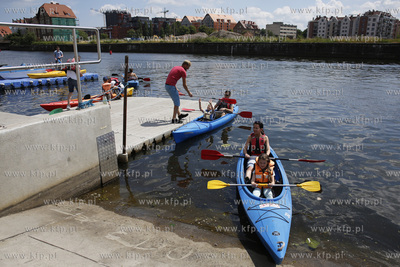 Gdańsk. Przystań Żabi Kruk. Wodna Fiesta.
19.06.2016
fot....
