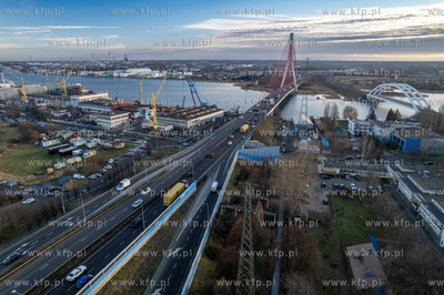 Trasa Sucharskiego i most wantowy imienia Jana Pawła...