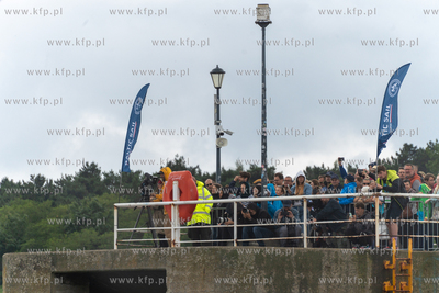 Zlot żaglowców Baltic Sail w Gdańsku. Parada jedostek...