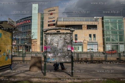 Hdańsk, Przystanek tramwajowy Galeria Bałtycka. W...