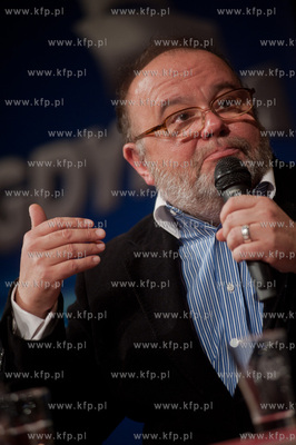 Gdynia. Teatr Miejski im Witolda Gombrowicza. Jesienne...