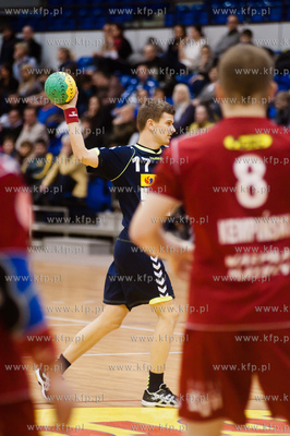 Hala AWFiS Gdansk. Mecz pilki recznej I ligi. Wybrzeze...