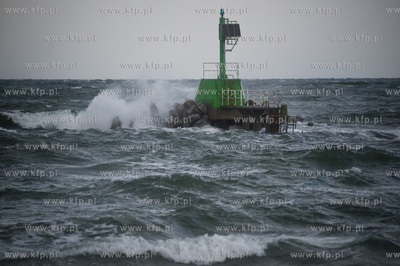 Ggansk. Gorki Zachodnie. Wysoka fala i calkowicie zalana...