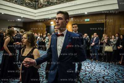 Sopot. Centrum konferencyjne hotelu Sheraton. Studniowka...