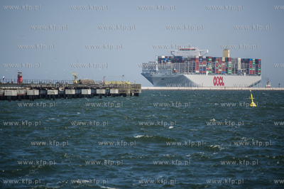 Do DCT Gdańsk zawinął największy kontenerowiec...