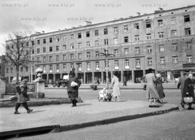 Aleja Grunwaldzka w Gdańsku Wrzeszczu. (lata50).19570005152z_gdFot....