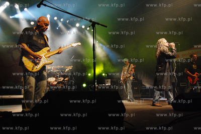 Podczas koncertu zespolu Perfect, na imprezie lata...