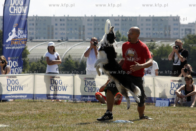 Sopocka Wystawa Psow Rasowych. W trakcie wystawy odbywaly...