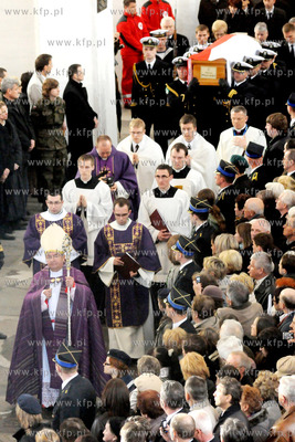 Bazylika Mariacka w Gdansku. Pogrzeb Macieja Plazynskiego...