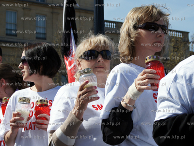 Londyn, Trafalgar Square. Polonia obchodzi pierwsza...