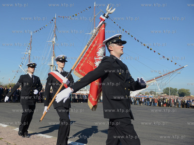 Na Molo Poludniowym w Gdyni zainaugorowano rozpoczecie...