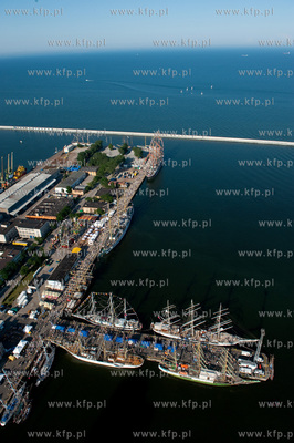 Tall Ships' Races 2009 w Gdyni z lotu ptaka. Zlot Wielkich...
