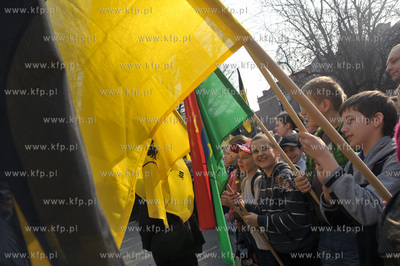 Uroczystosci rozpoczecia Dnia Kaszubskiego pod pomnikiem...