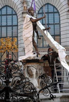 Kopia figury z fontanny Neptuna wykonana ze sztucznego...