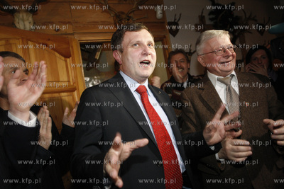 Sopot. Restauracja Harnas. Wieczor wyborczy obozu Jacka...