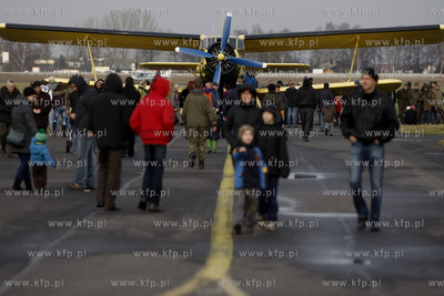 Pruszcz Gdanski. Festyn wojskowy z okazji 44 - lecia...