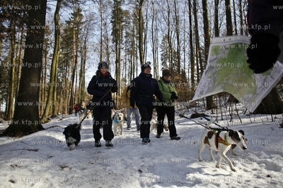 Sopot. Borodziej. Zawody dogtrekkingu - inauguracja...