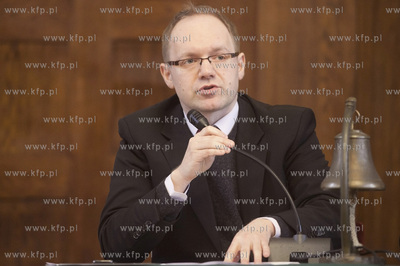 Sesja Rady Miasta Sopotu. Nz. Jaroslaw Kempa.
05.04.2013
fot....