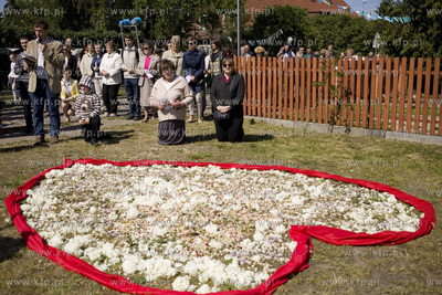 Procesja Bozego Ciala w gdanskiej dzielnicy Letnica....