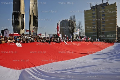 Gdańsk. Plac Solidarności. Wiec poparcia dla Lecha...