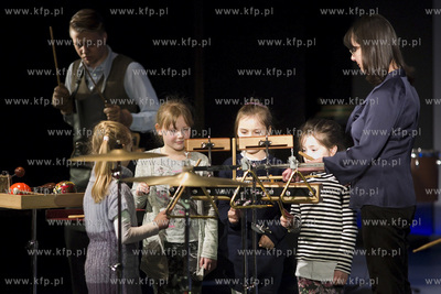 Opera Bałtycka. Opera TU  ! TU ! W pracowni zegarmistrza.
05.02.2017
fot....