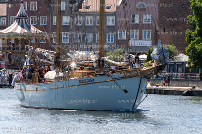 Żaglowiec Generał Zaruski wypłyną, w 101-dniową...
