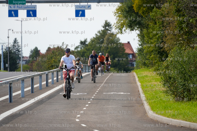 Przejazd rowerowy związany z otwarciem Ekostrady wzdłuż...