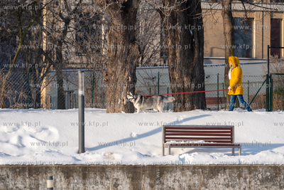 Zima. Z psem na spacerze. 18.01.2026 fot. Paweł Marcinko...