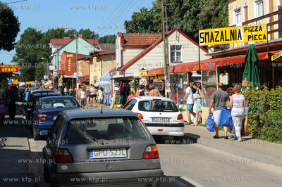 Karwia. Glowna ulica 20.08.2009fot. Wojciech Strozyk...