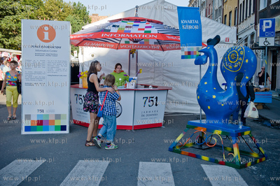 Gdansk. Jarmark Dominikanski. Punk informacyjny na...