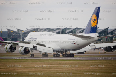 Gdansk. Rebiechowo. Ladowanie najdluzszego samolotu...