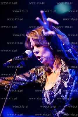 Gdansk. Ergo Arena. Koncert pt. Andrzejki lat 80-tych!
Nz...