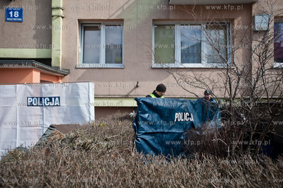 Gdynia. Prawdopodobne samobojstwo mieszkanca Gdyni,...