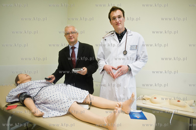 Gdanski Uniwersytet Medyczny. Budynek nr 1. Uroczyste...