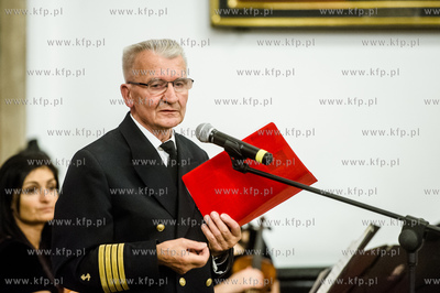 Gdansk. Ratusz Glownomiejski. Uroczystosc wreczenia...