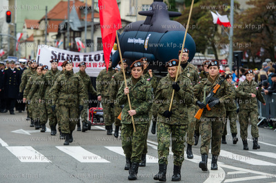 Gdynskie Urodziny Niepodleglej. Parada Niepodleglosci...