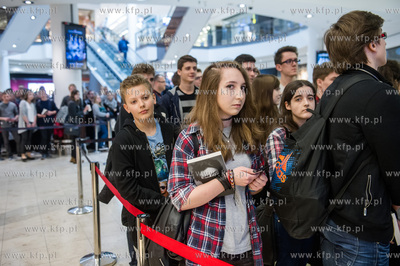 Gdansk. Salon Empik w C.H. Galeria Baltycka. Spotkanie...