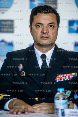 Gdynia. Nabrzeże Francuskie. Wizyta robocza fregaty...