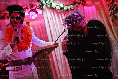 Swiatynia Milosci autorski projekt Robert Rumasa i...