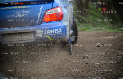 Linia. Odcinek specjalny  6-go Rajdu Lotos Baltic Cup.
15.05.2010
fot....