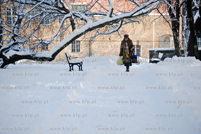 Grudniowy atak zimy na ulice Gdanska. 09.12.2010 Fot.Michal...