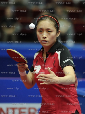 Ergo Arena Gdansk/Sopot. Li Qian (w czerwonym stroju)...