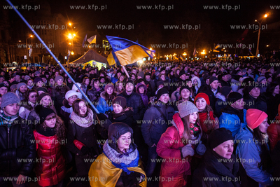 Lwow, Ukraina NZ Demonstracje antyrzadowe na placu...