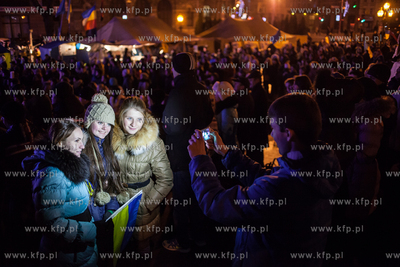 Lwow, Ukraina NZ Demonstracje antyrzadowe na placu...