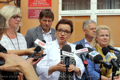 Wizyta Minister Edukacji , Anny Zalewskiej, w Zespole...