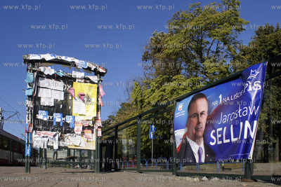 Baner wyborczy Jarosława Sellina kandydata w wyborach...