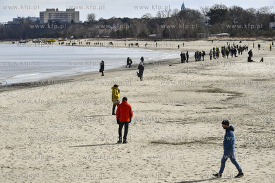 Sopot. Astronomiczna wiosna w Sopocie. 20.03.2021 fot....
