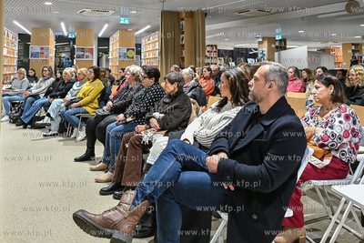 Miejska Biblioteka Publiczna w Sopocie. SOPOTEKA. Cykl...