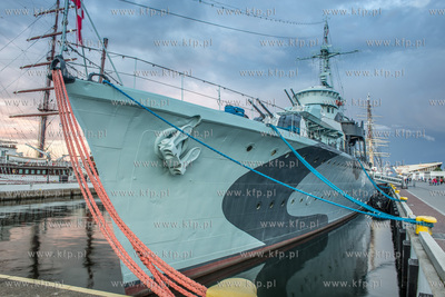 Gdynia wieczorem, ORP Blyskawica. 20.09.2015fot. Wojtek...