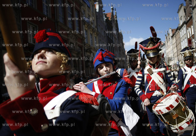 Gdansk.Ul. Dluga inscenizacja wjazdu Napoleona i jego...